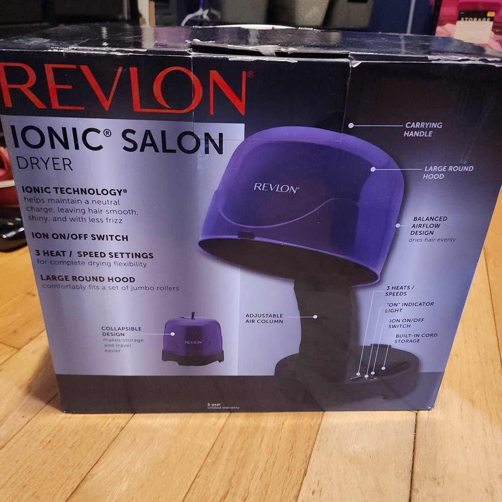 **LIKE NEW** Revlon Ionic Salon Dryer in Vibrant Purple